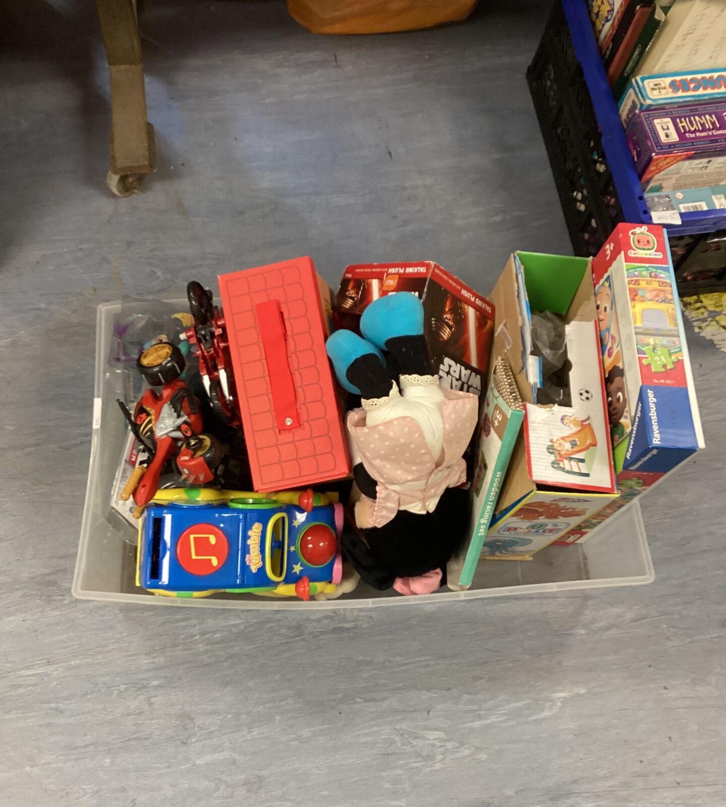 Box of mixed toys inc star wars toy