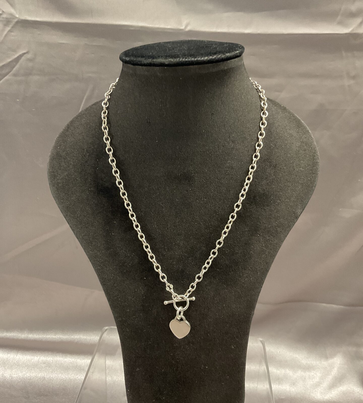 925 Silver T bar necklace with heart pendant