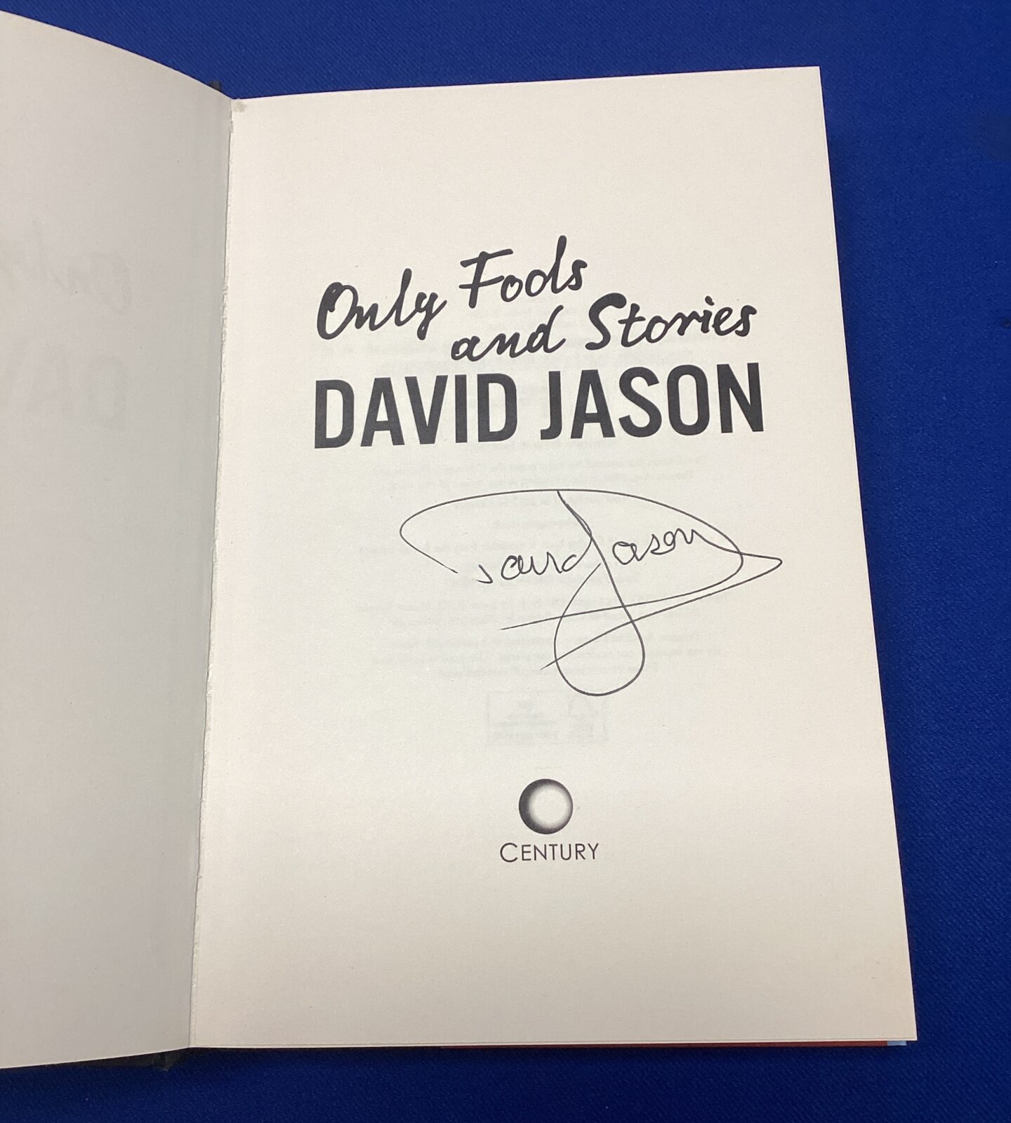Signed copy of only fools & stories by david jason - Image 2