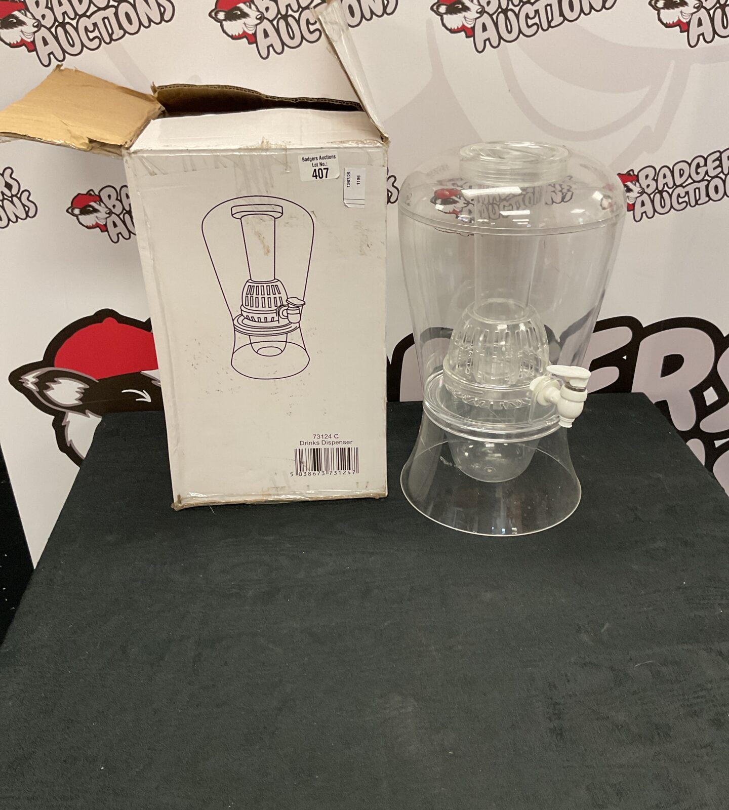 Plastic drinks dispenser