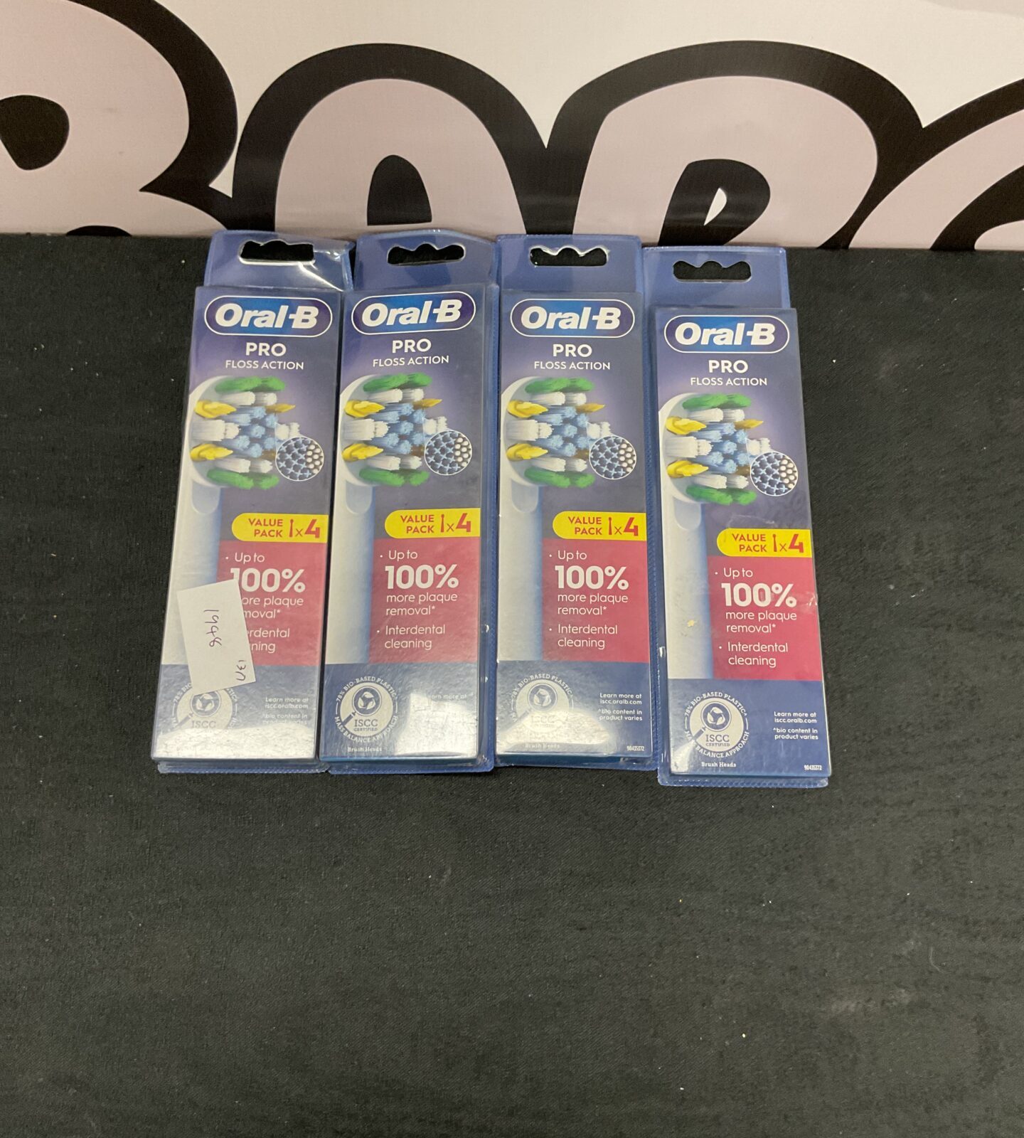 Four oral b pro floss action toothbrush heads