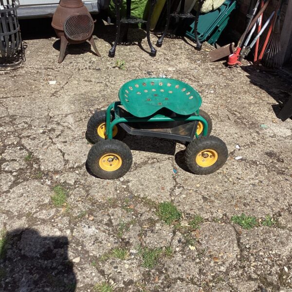 Garden Weeding Cart