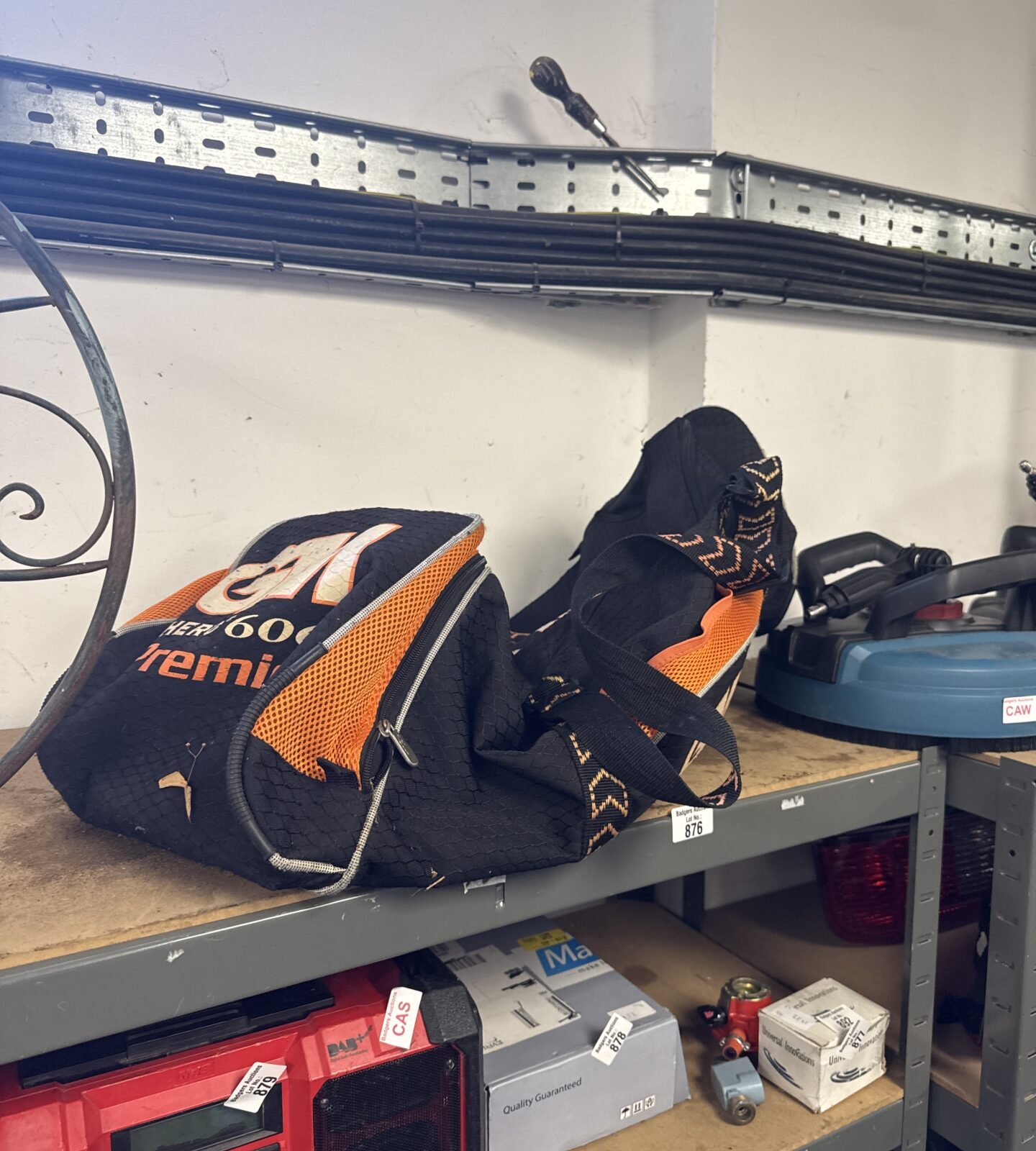 Gunn & Moore hero 606 premier cricket kit bag