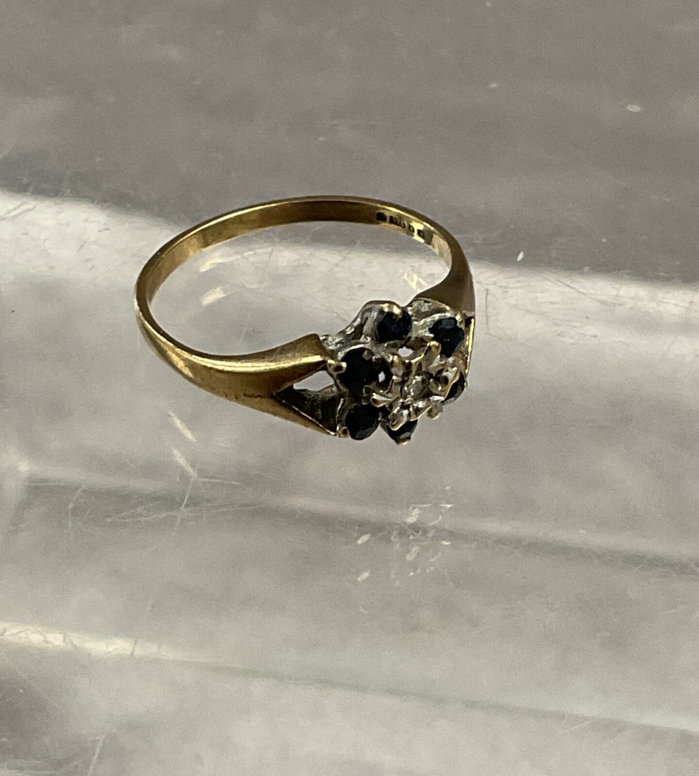 9 carat gold hallmark .375 diamond and sapphire ring size N1 .74 g gross