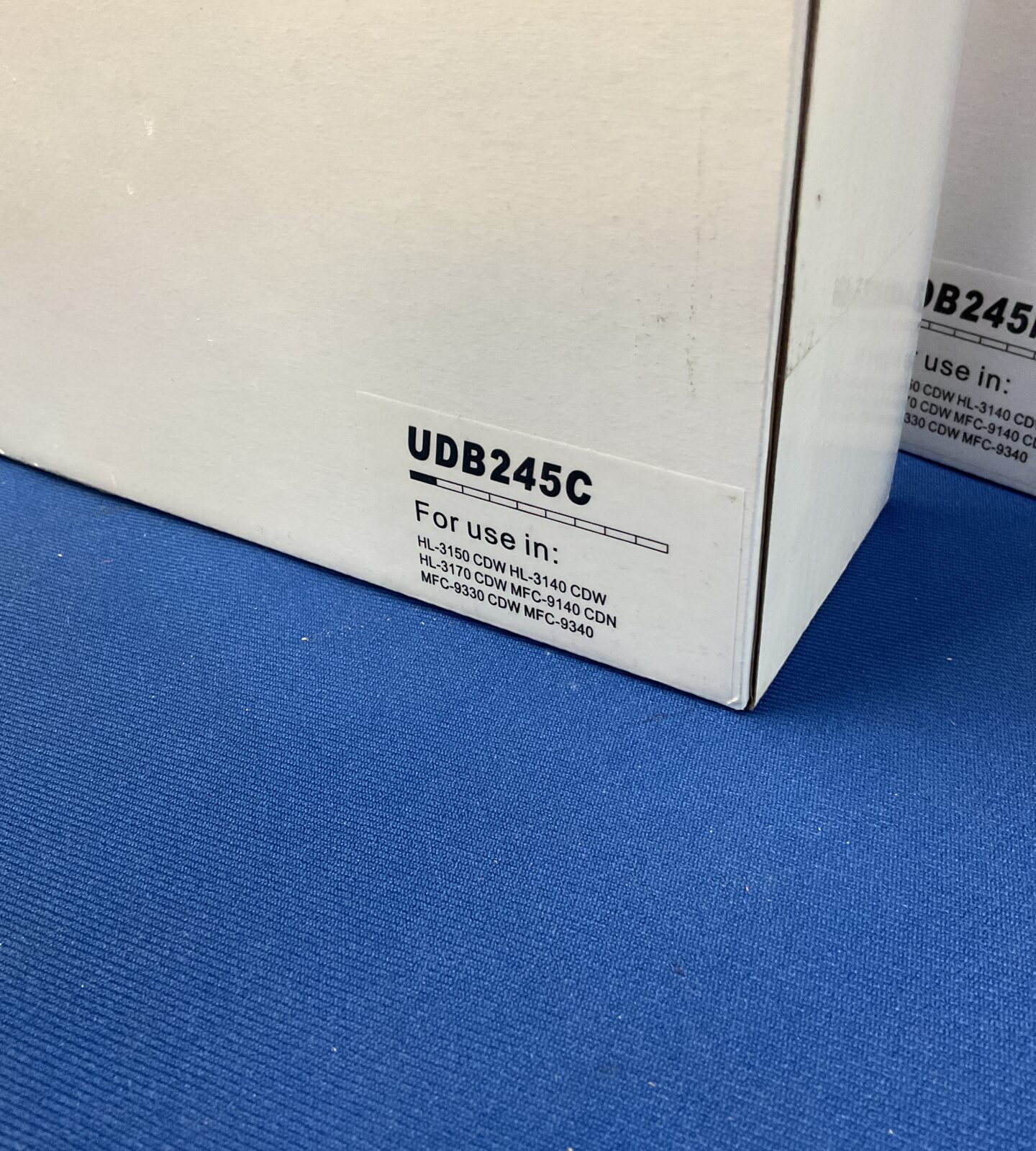 3 Toner cartridges UDB245M - Image 2