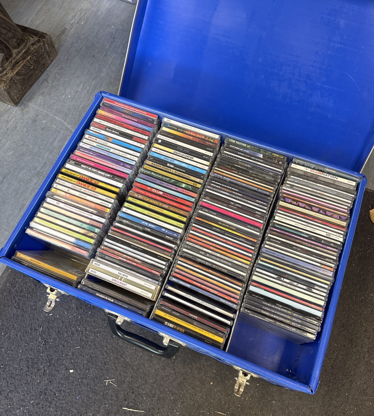 Large quantity of mixed CD’s in transit case