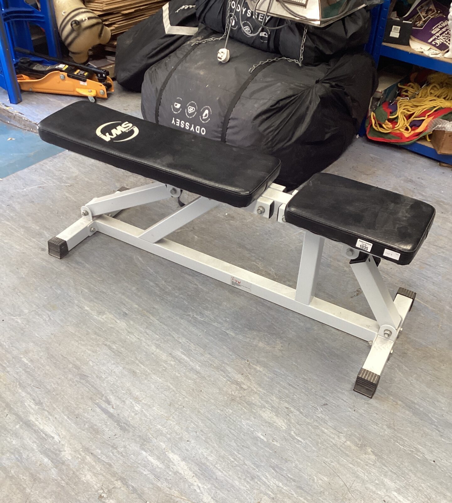 KMS fitness bench