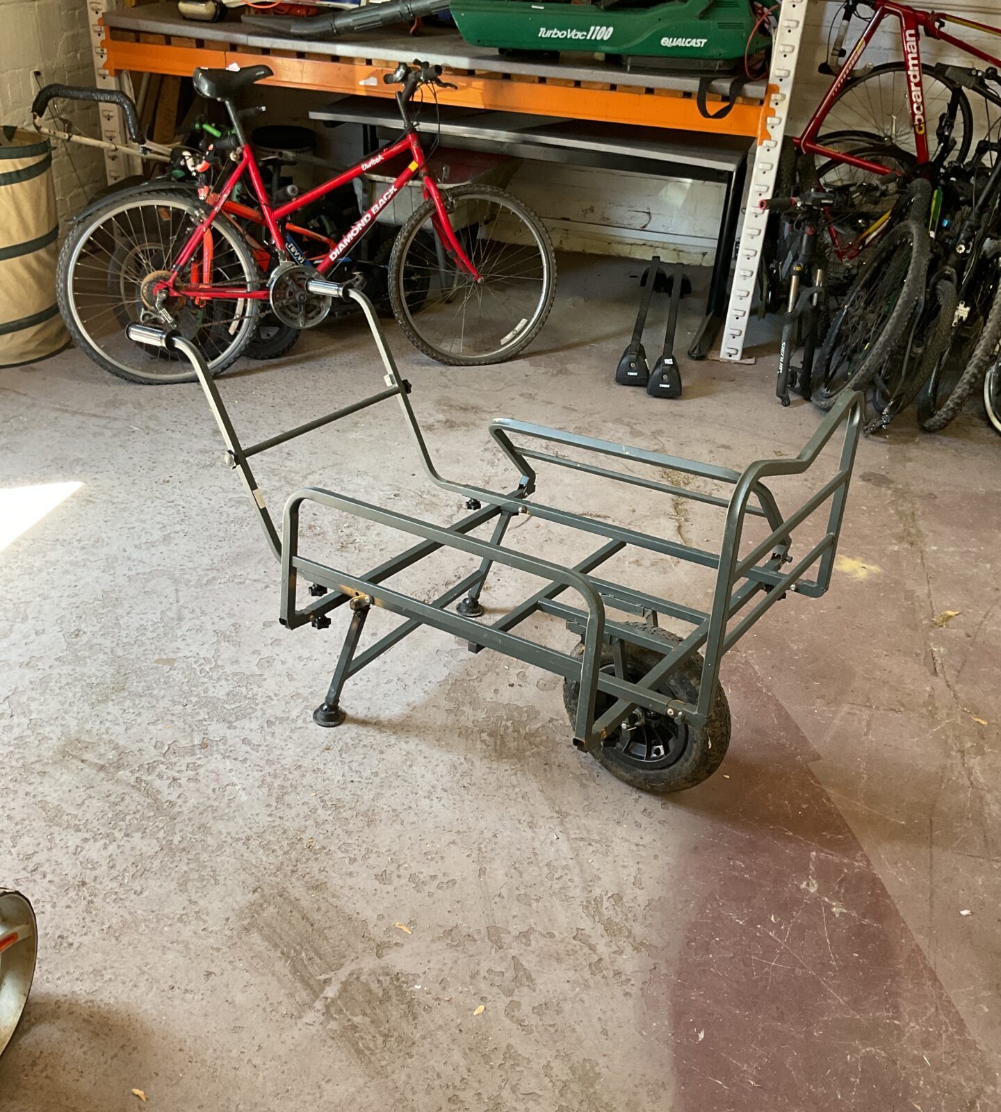 Large carp fishing barrow