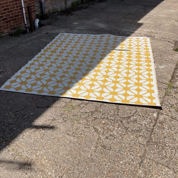 Large yellow and white outdoor rug 10ftx8ft approx