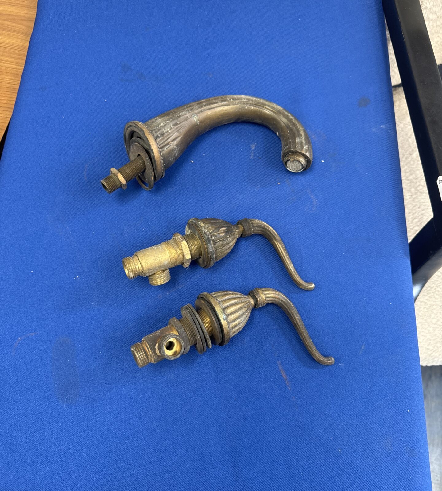 Pair of reproduction art deco style bath taps with spout
