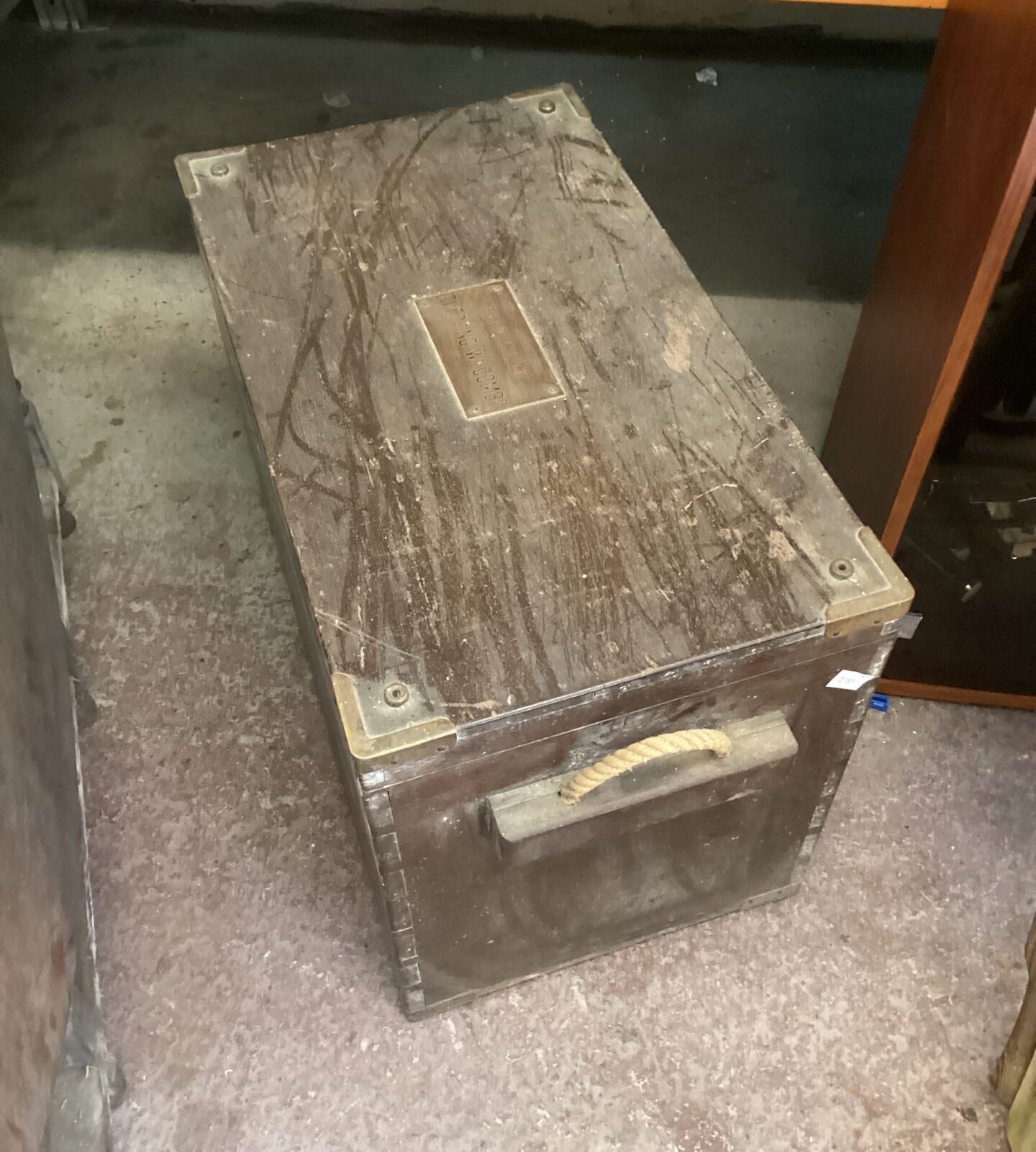 Antique wooden box with brass corners & rope handles from borough of chepping Wycombe