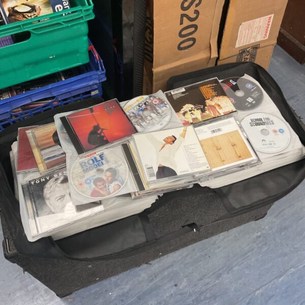 Large wallet full of music cds & dvds