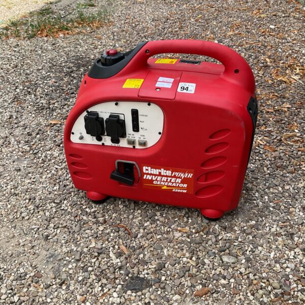 Clarke 2200w power inverter generator