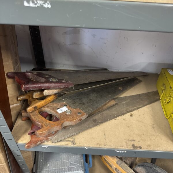 Job lot of assorted wood saws