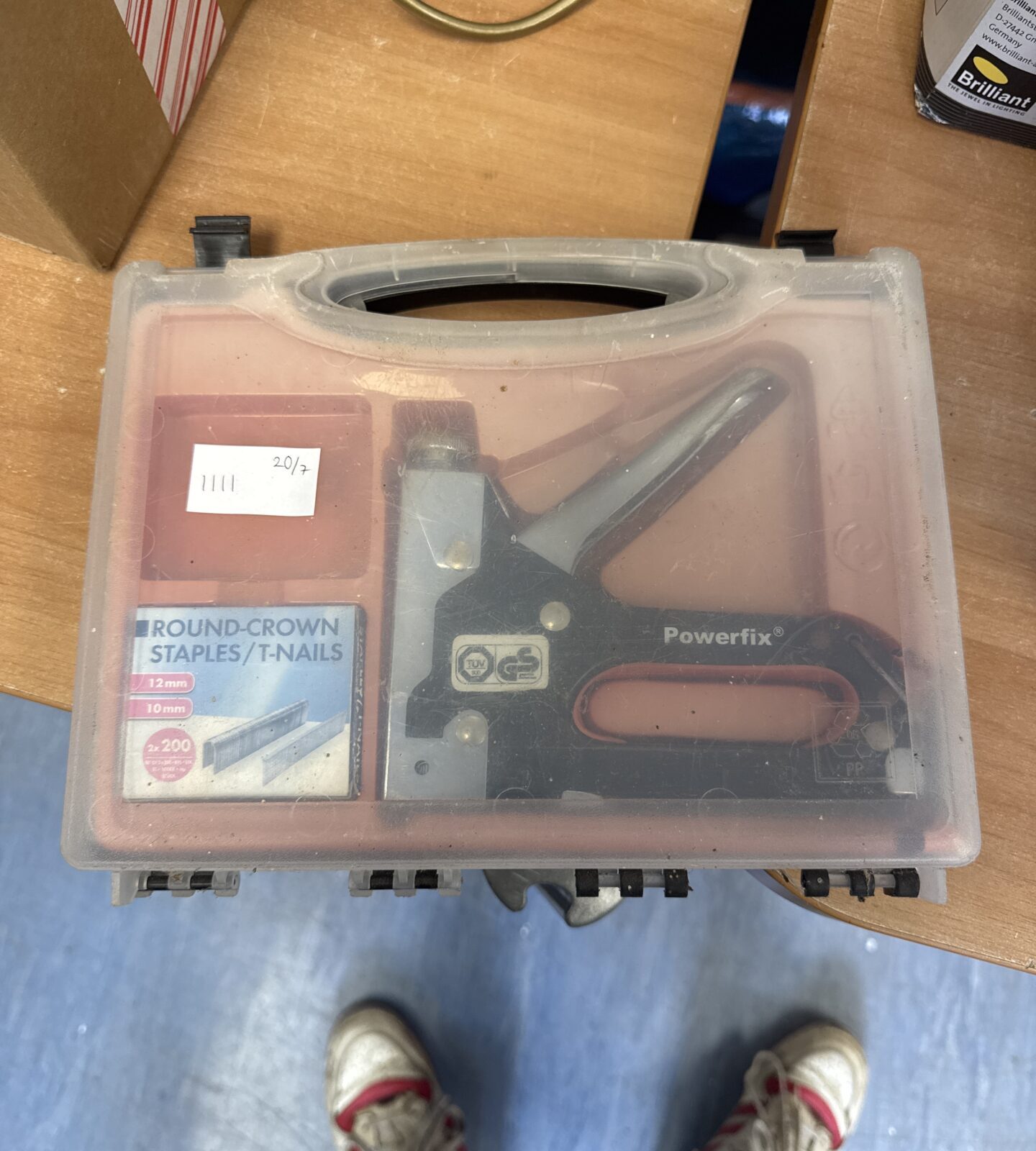 Powerfix staple gun