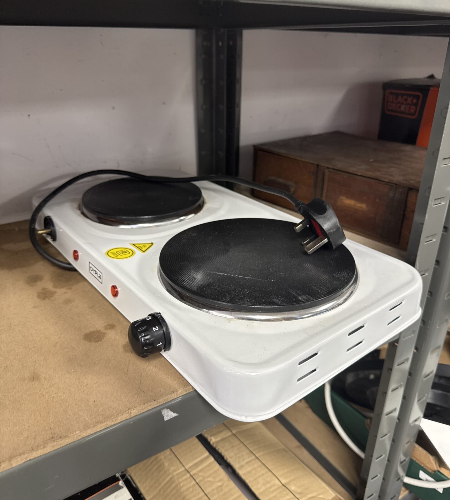 Oypla twin countertop stove - missing one dial knob