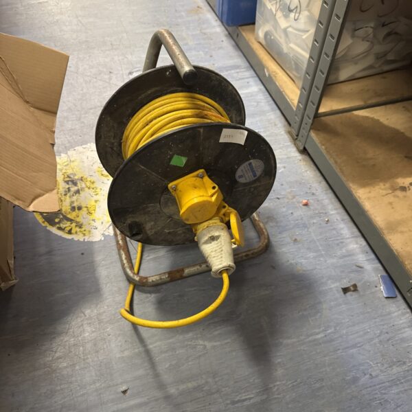110v two gang extension reel - unable to test