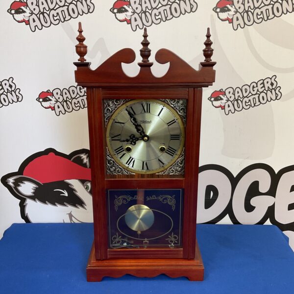 Highland mechanical clock with pendulum & key