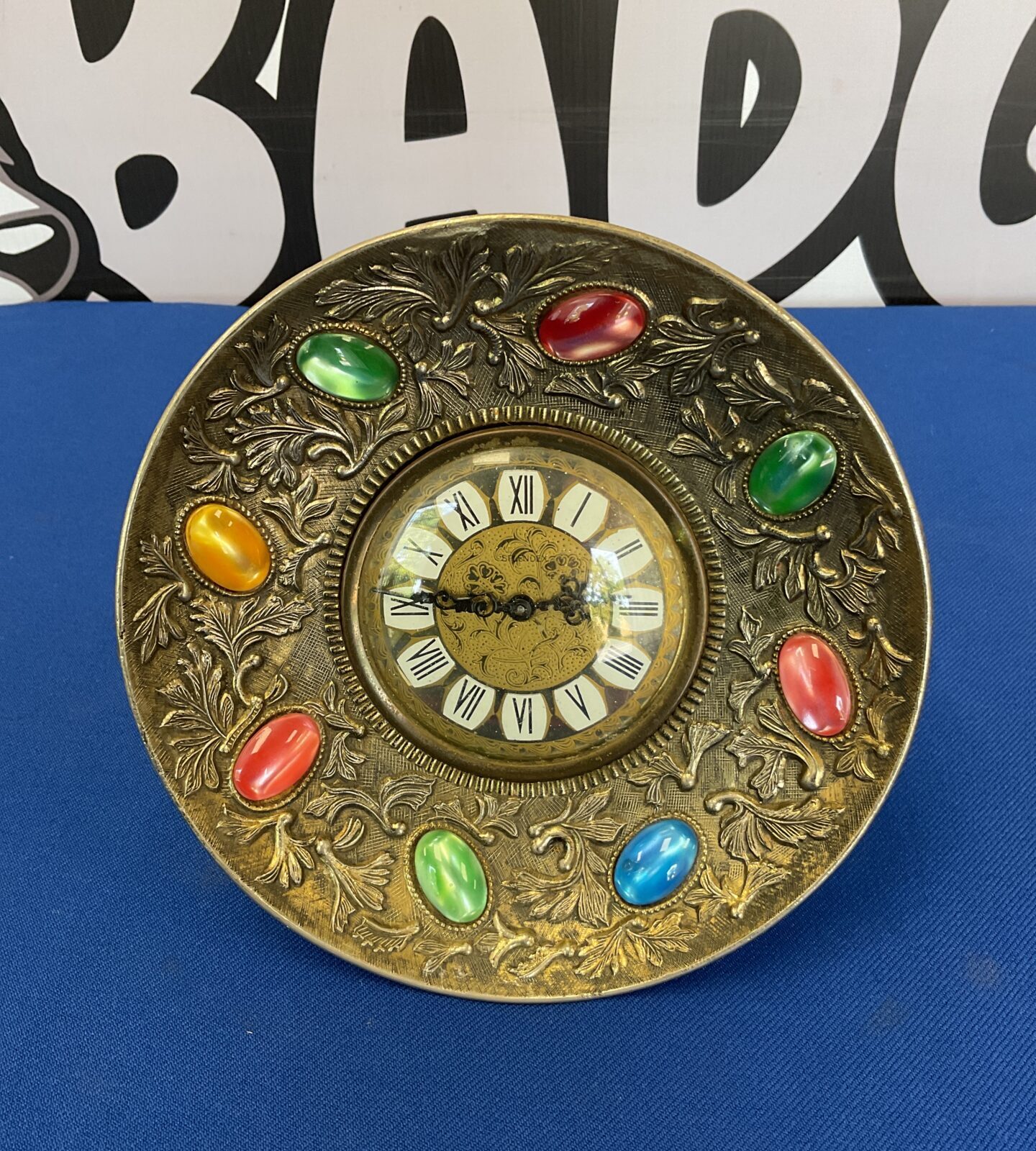 Splendex mechanical metal dish mantle clock