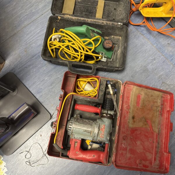 Hilti te17 sds drill & hitachi belt sander both 110v - untested