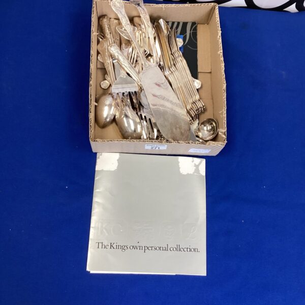 Box of Kings silverplate Cutlery