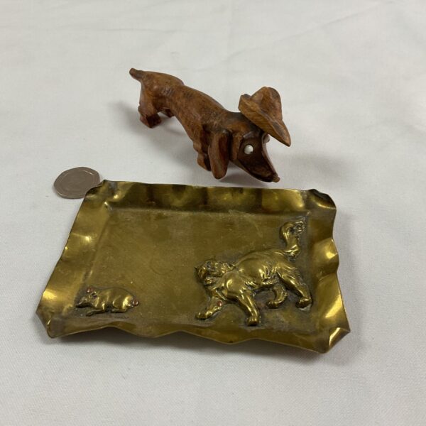 Vintage brass pin dish with cat and mouse design.
