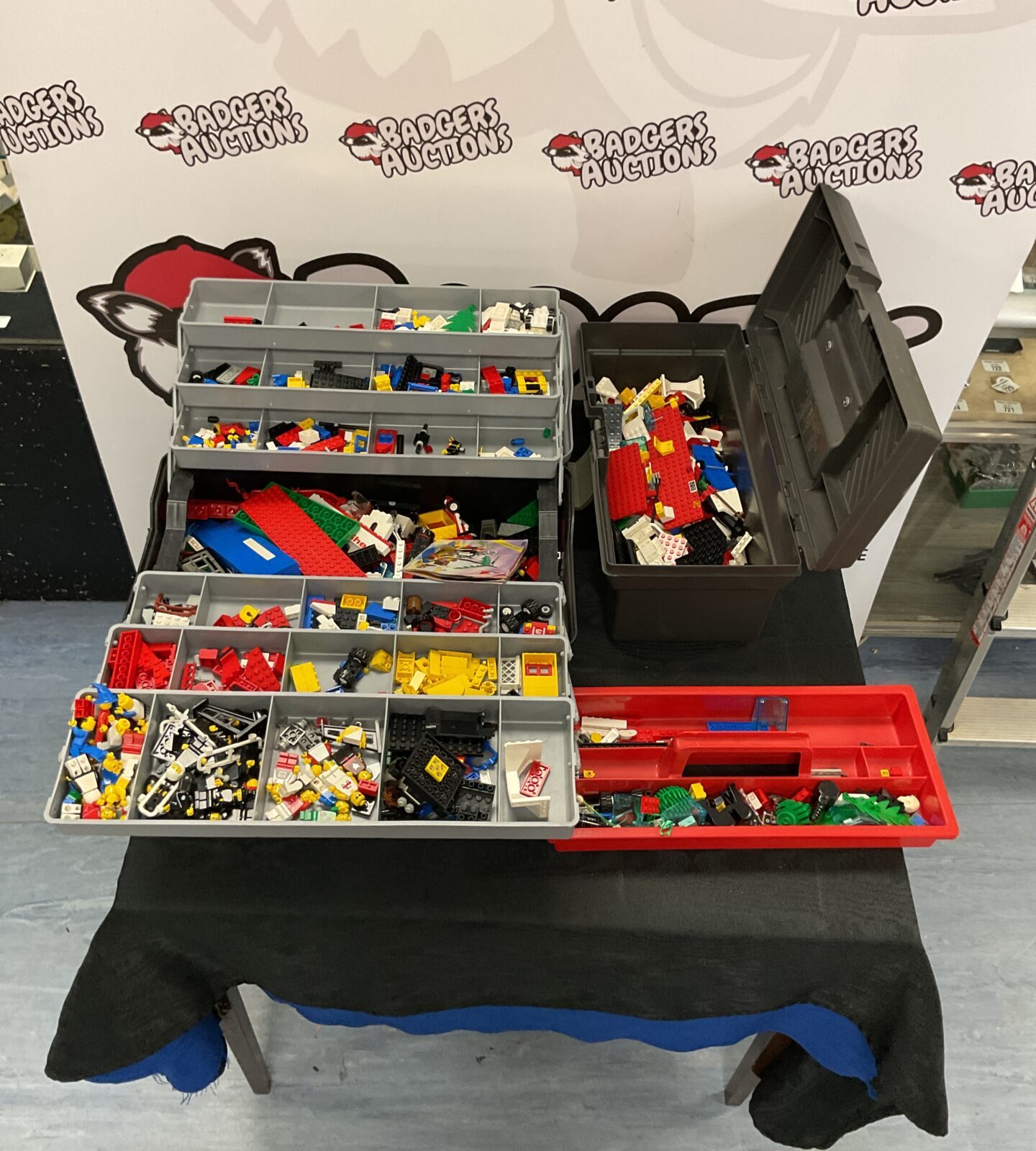 Two boxes of mixed vintage lego inc quantity of minifigures