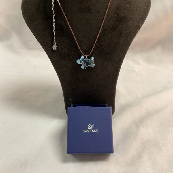 Swarovski crystal Scottie dog pendant necklace in original box