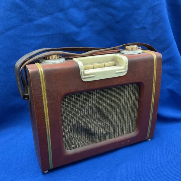 Vintage transistor 2 band radio