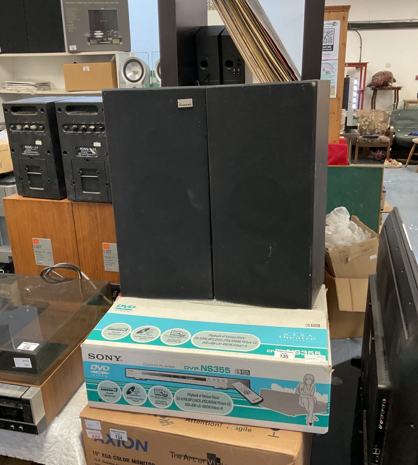 Sony dvp-ns355 dvd player with pair of sansui speakers