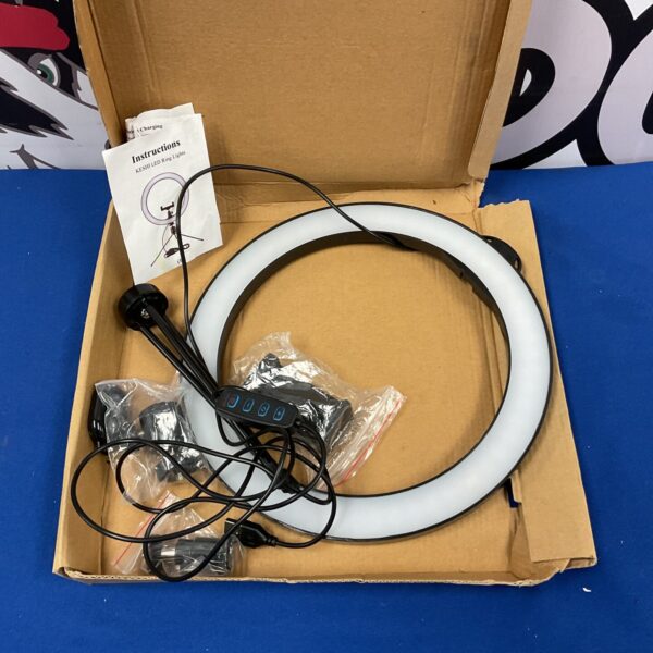Keshi led ring light new in box