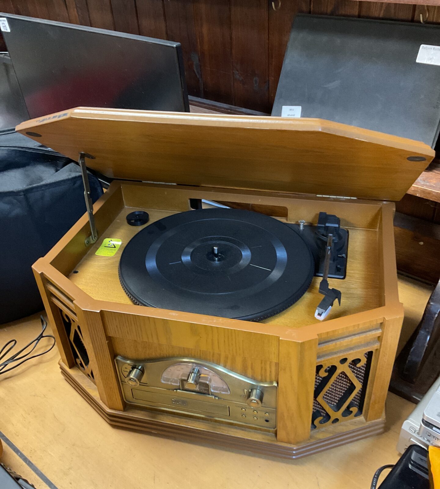 Retro style music centre with turntable, cd player & cassette deck