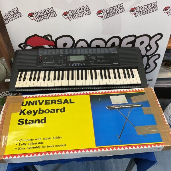Yamaha psr-320 keyboard with stand