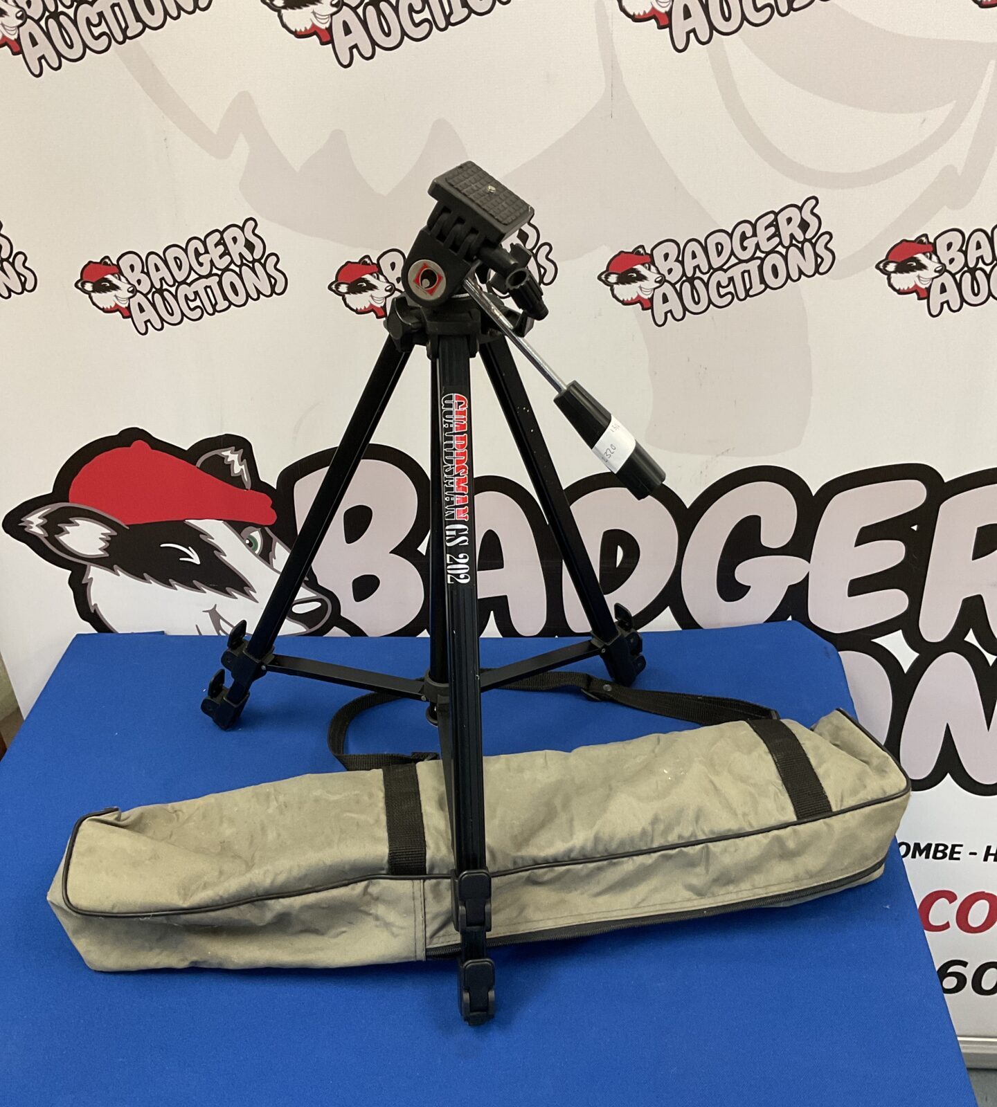 Guardsman gs 202 camera tripod