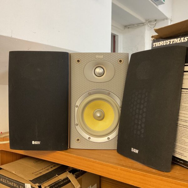 Bowers & wilkins dm600 s3 speakers