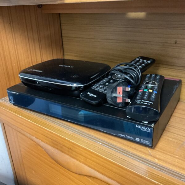 Humax freesat & humax foxsat boxes with remotes