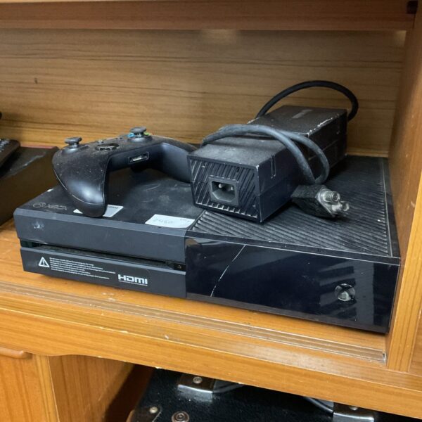 Microsoft xbox one console with controller & power supply