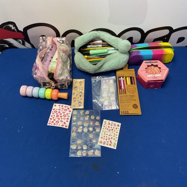 Box of mixed items inc stationary and beauty/ healthcare items