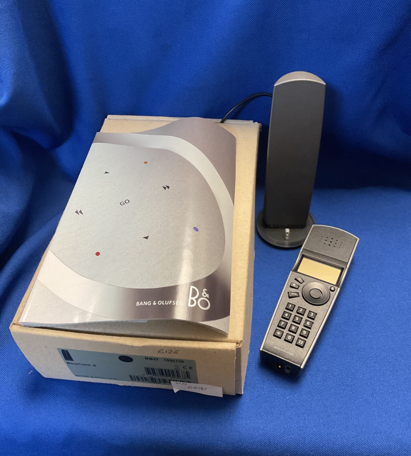 Bang & olufsen beocom 4 cordless home phone