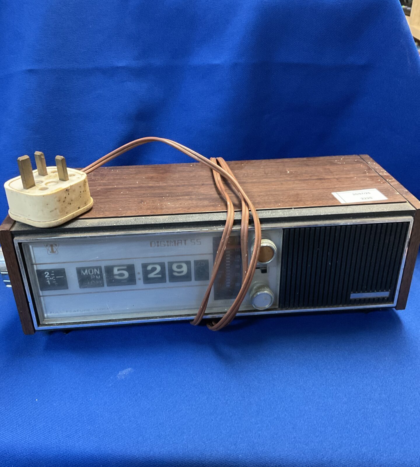 Vintage taiyo digimat 55 clock radio