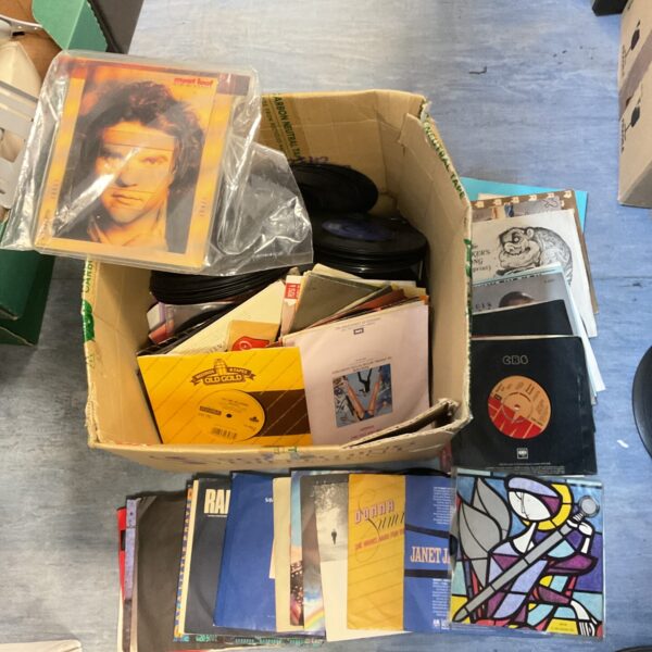 Collection of 7” single vinyl records including meatloaf picture disc