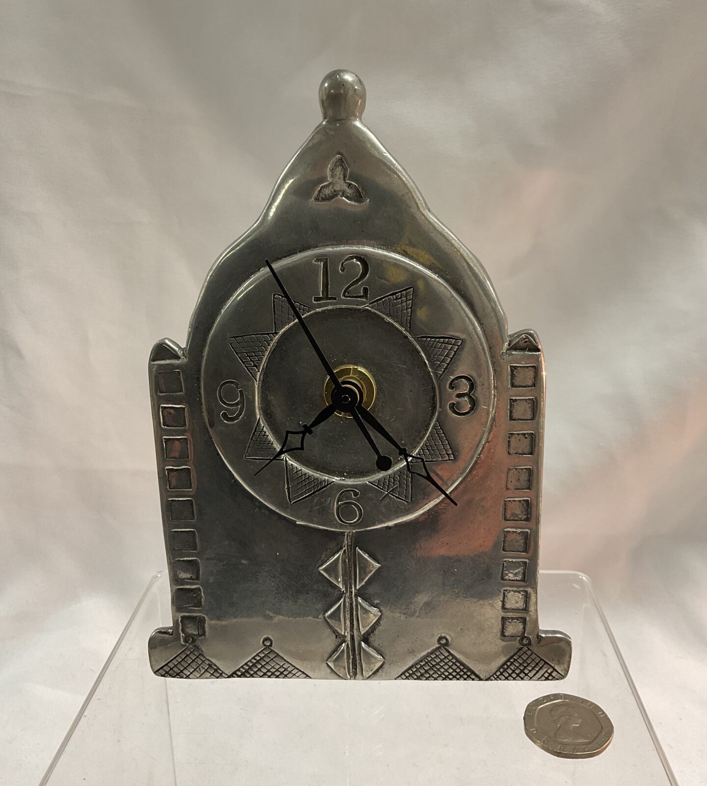 Vintage carol boyes pewter clock