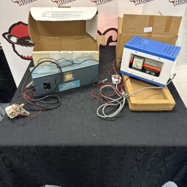 Two car battery chargers inc selmar & crypton