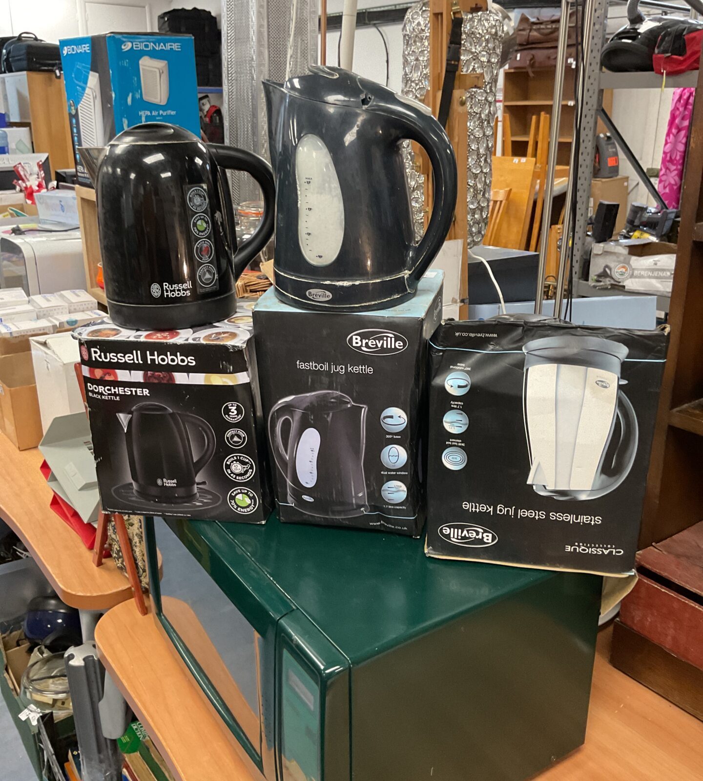 Three kettles (all need attention)inc russel hobbs