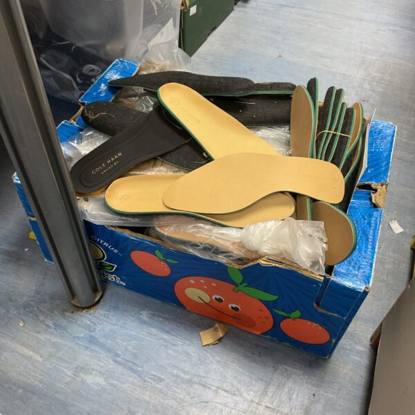 Large quantity of shoe insoles