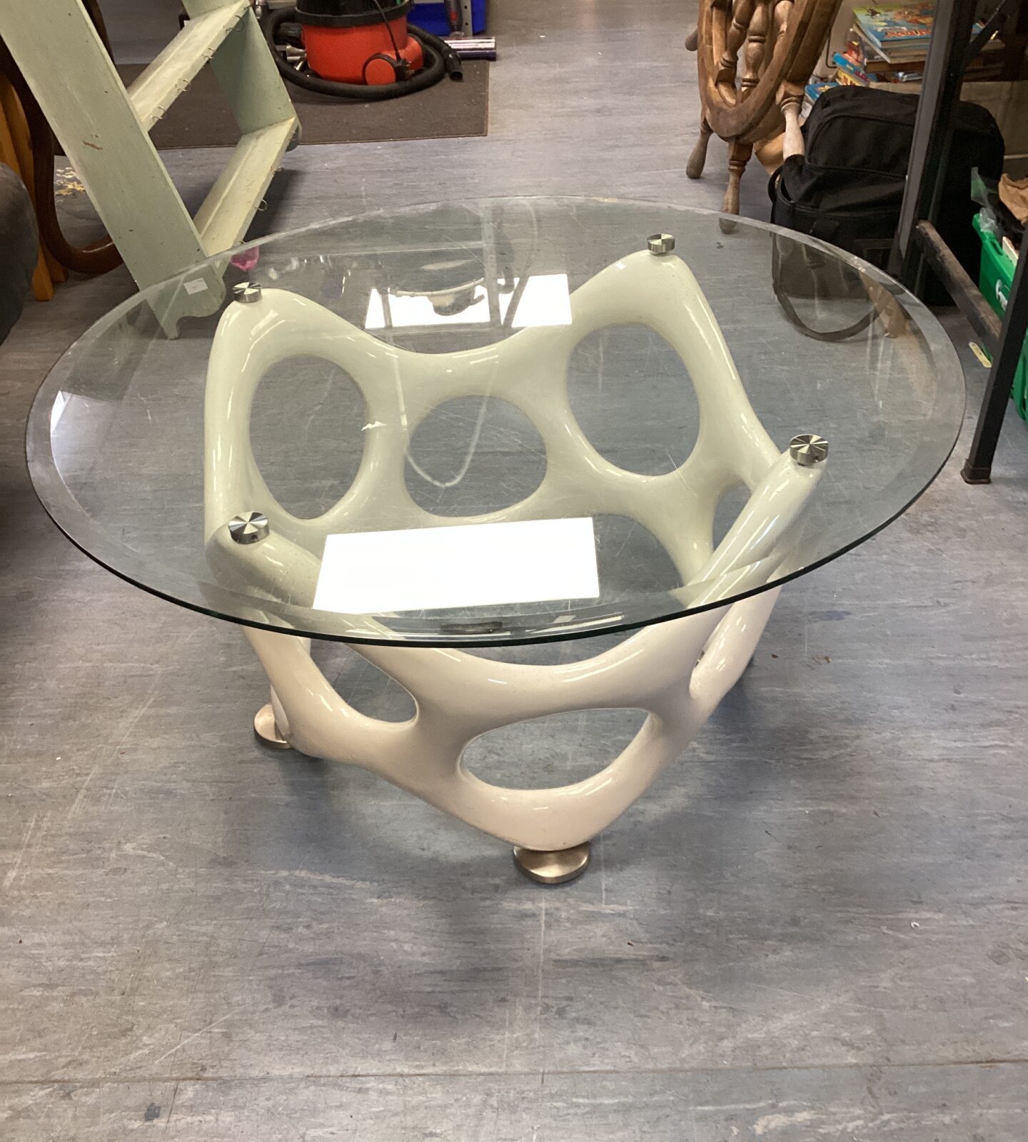 Modern design contemporary glass topped coffee table