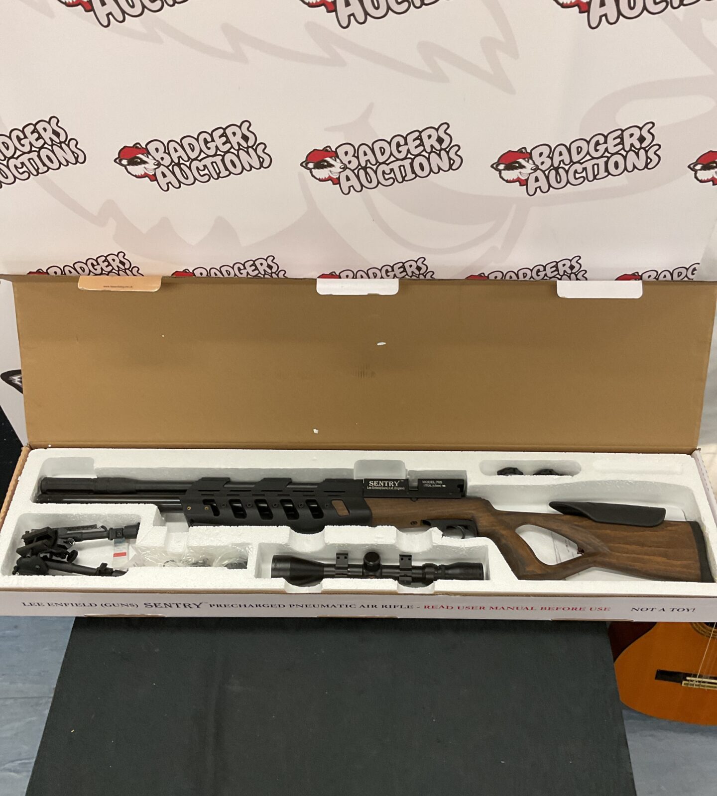Lee enfield sentry precharged pneumatic air rifle with scope