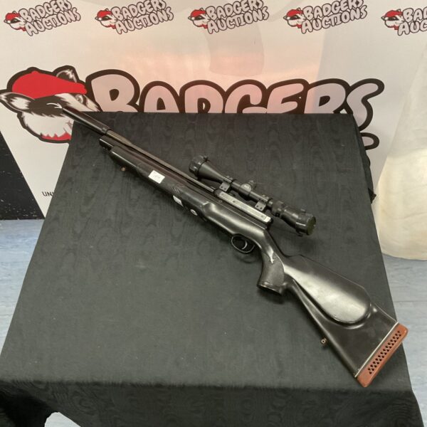 Webley FX2000 air rifle with scope in used condition.