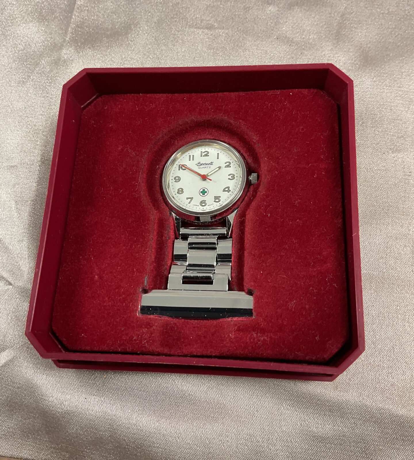 Ingersoll nurses Quartz watch