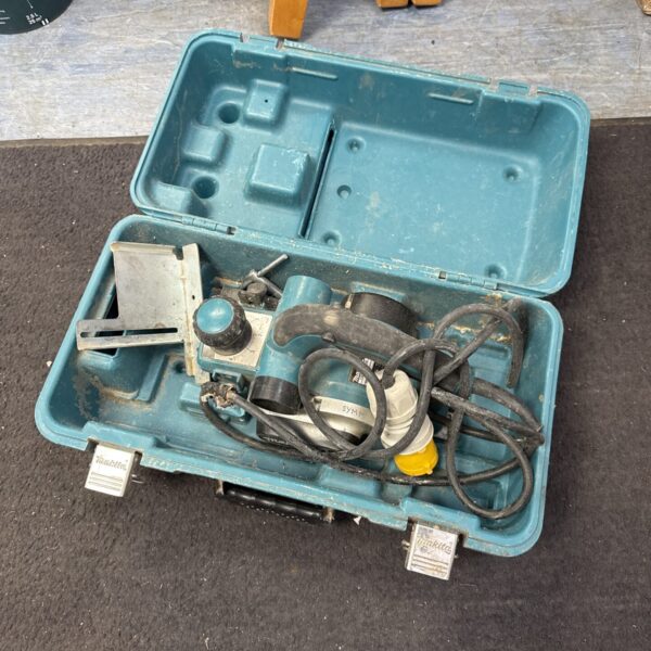Makita 110v electric planer